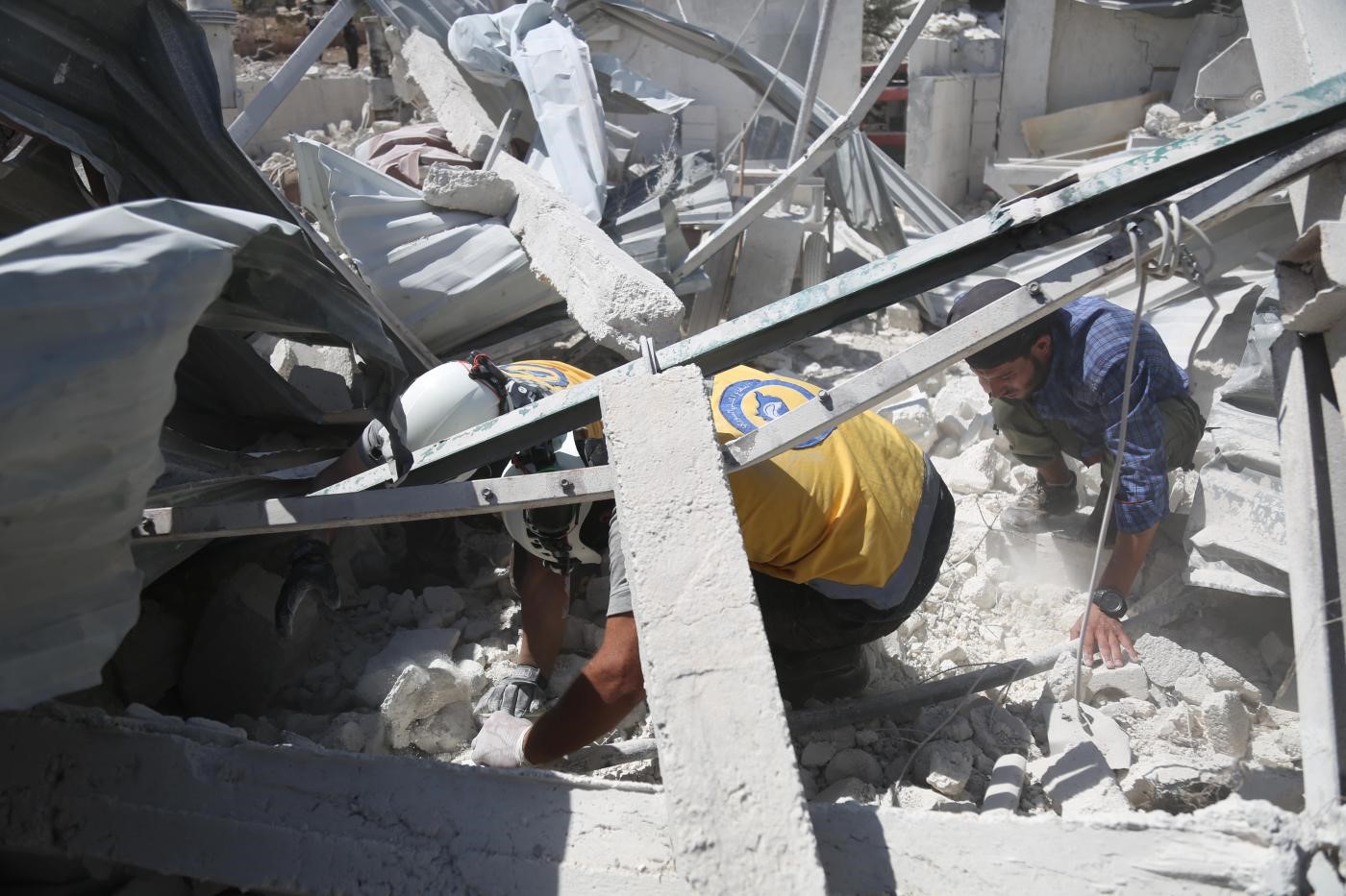 Sejumlah warga sipil termasuk anak-anak, tewas dalam serangan udara Rusia di Idlib