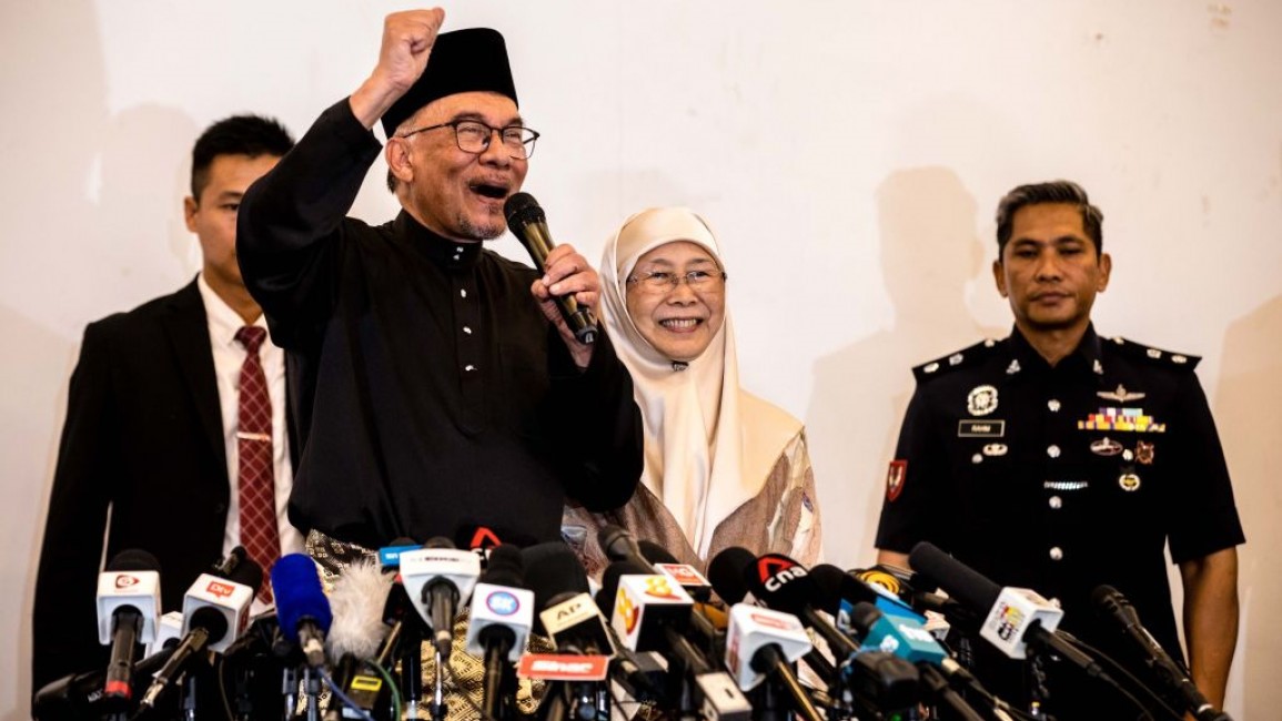 PM Baru Malaysia Anwar Katakan Prioritas Pertama Adalah Biaya Hidup