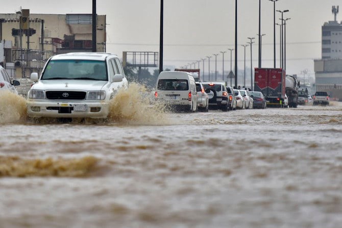 Dua Tewas, Sekolah Dan Universitas Jeddah Tutup Karena Kondisi Cuaca