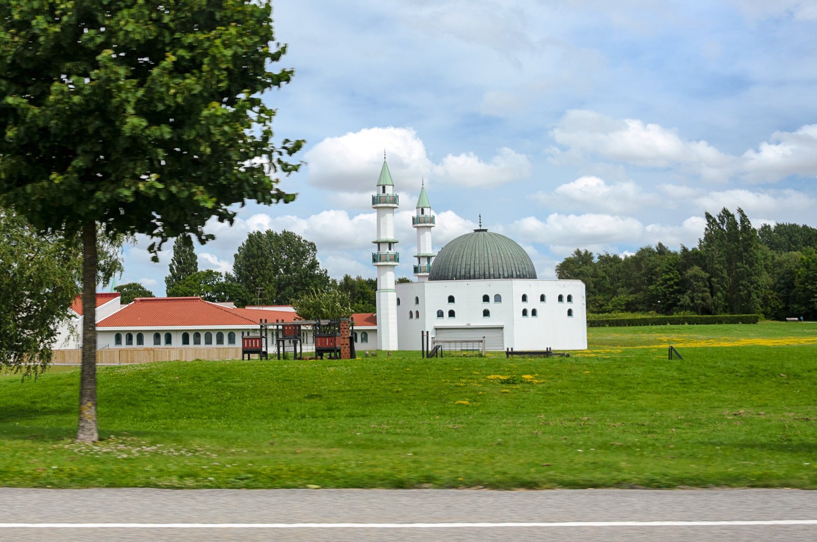 Larangan sekolah keagamaan di Swedia dikecam karena targetkan Muslim