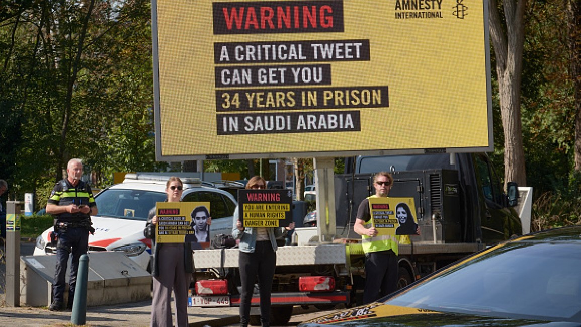 Pria Saudi Dijatuhi Hukuman 10 Tahun Penjara Karena Cuitannya di Twitter