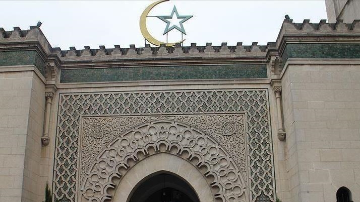 Masjid Agung Paris ajukan keluhan terhadap pernyataan Islamofobia seorang penulis