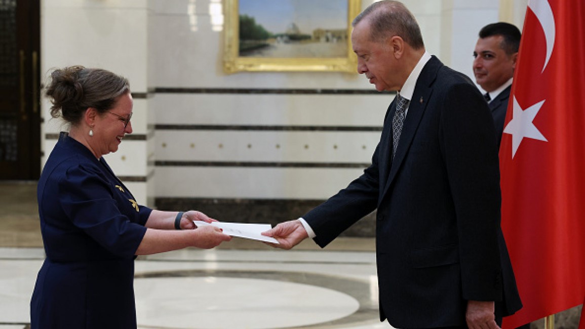 Utusan “Israel” Diterima di Turki Setelah Normalisasi Hubungan