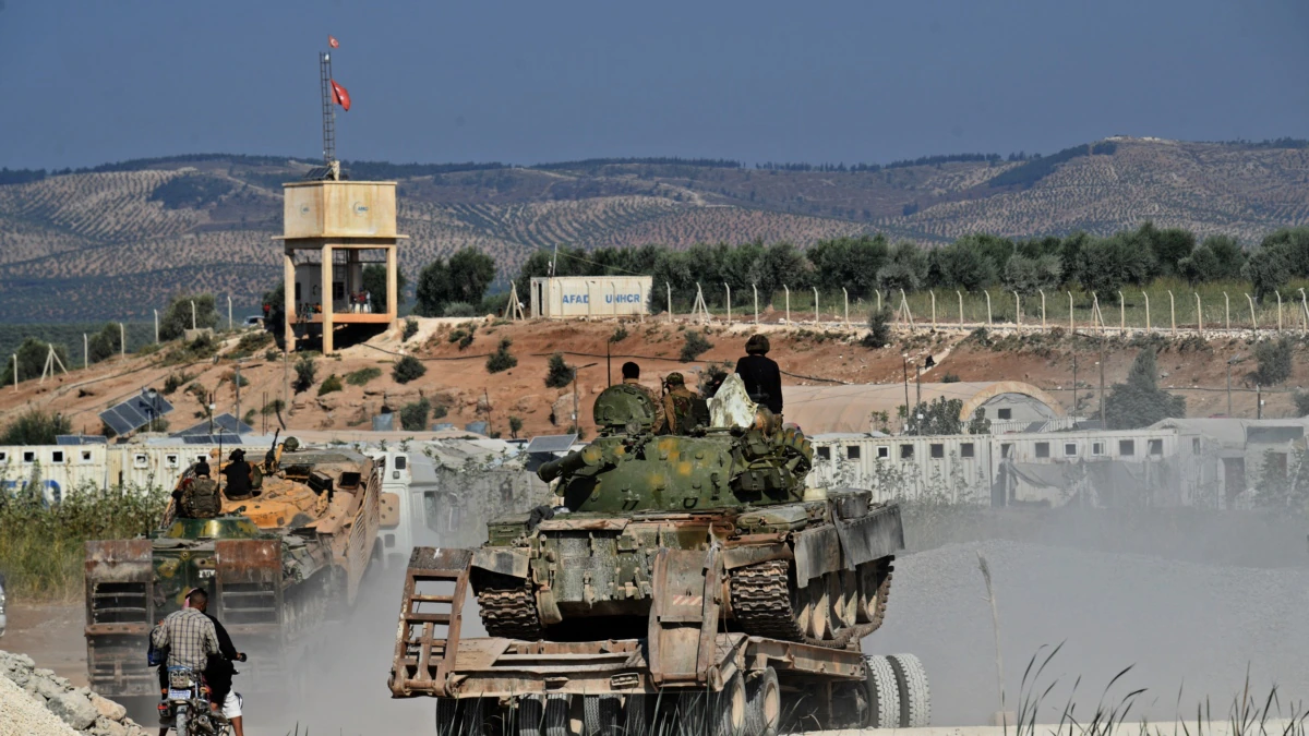 HTS Kirim Kembali Kendaraan Militer dan Tank ke Afrin