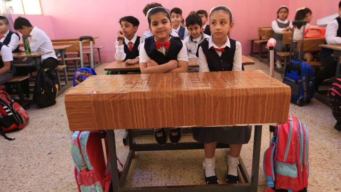 Ribuan Anak Sekolah di Irak Terinfeksi Virus Misterius
