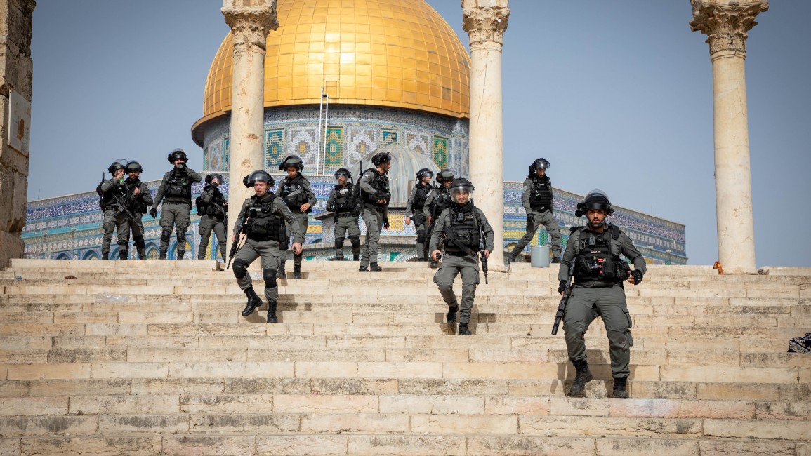 Polisi “Israel” Dorong Dubes Yordania yang Hendak Masuk ke Al-Aqsa, Picu Insiden Diplomatik