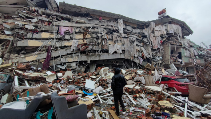 Zona yang dikuasai oposisi Suriah porak-poranda setelah gempa bumi dahsyat: ‘Tidak ada yang menolong kami’