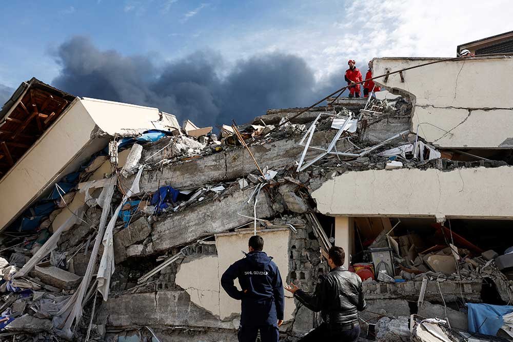 Saat Gempa Terjadi, Rakyat Butuh Solusi