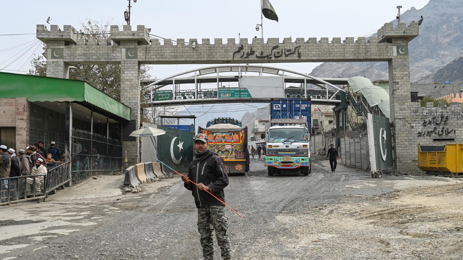 Perbatasan Utama IIA – Pakistan Kembali Ditutup Setelah Beberapa Jam Dibuka
