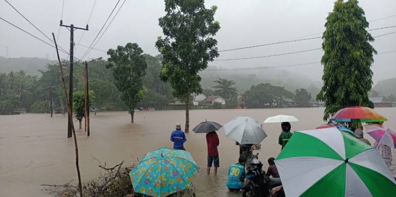 Parepare  Banjir, 2 Meninggal, 13 Rumah Rusak dan Hanyut
