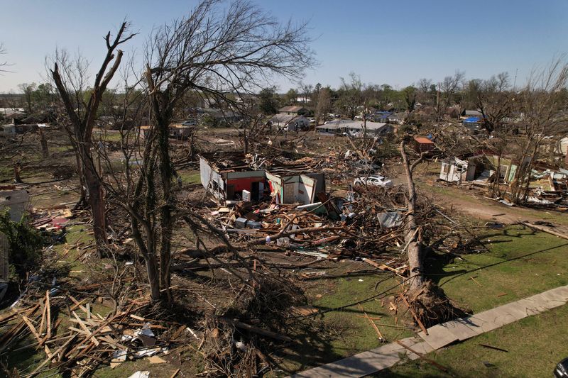 Serangan tornado tewaskan 23 orang di Mississippi