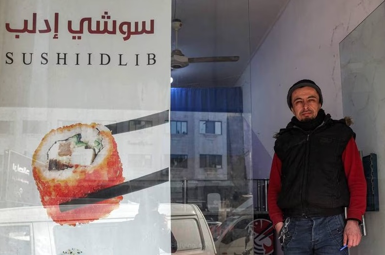 “Gantung Senjata”, Pejuang Asing Asal Rusia Buka Restoran Sushi di Idlib