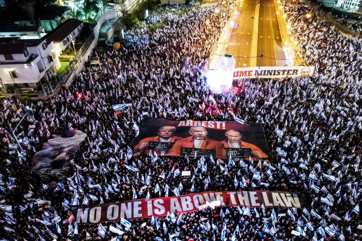 Tel Aviv Rusuh, Demonstran Bentok dengan Polisi Israel