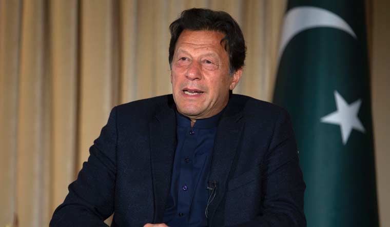Imran Khan: Pemerintah Pakistan berupaya menangkap atau mendiskualifikasi saya dari pemilu