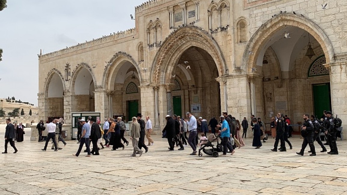 Pemukim “Israel” Berencana Lakukan Kurban di Al-Aqsa Selama Paskah Yahudi