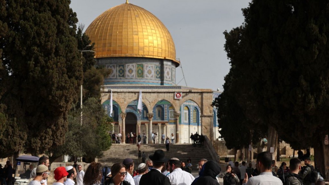 Tak Peduli Status Quo, Ekstremis “Israel” Kembali Serbu Kompleks Masjid Al-Aqsa