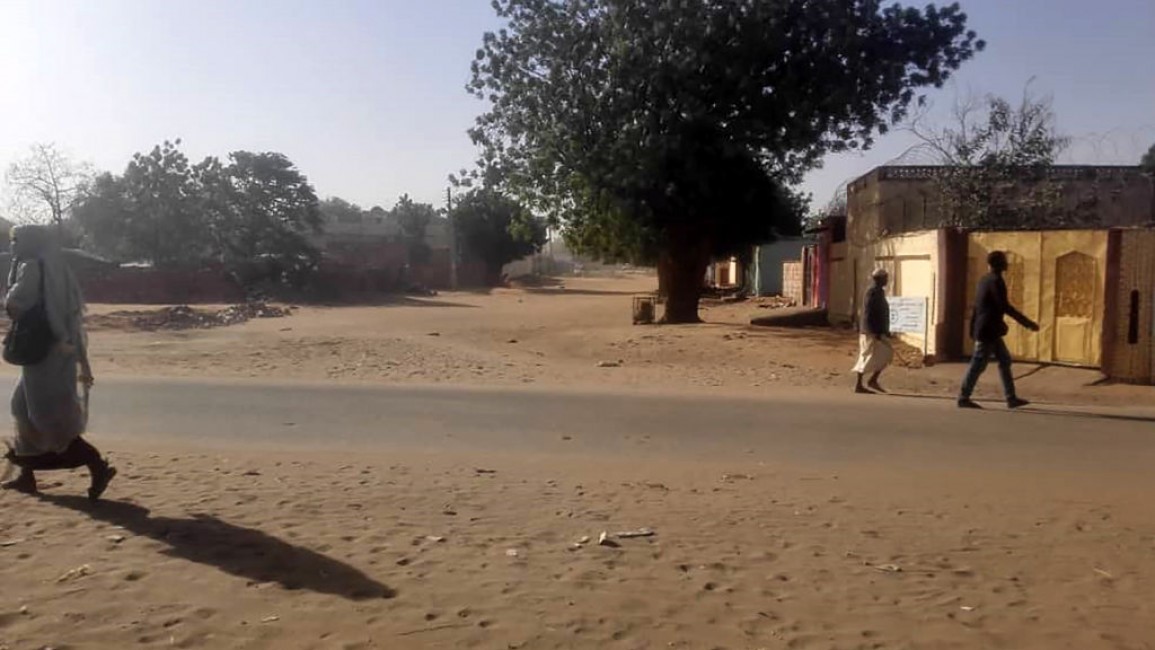 Bentrokan Suku Terus Berlanjut di Darfur Barat, Puluhan Orang Tewas