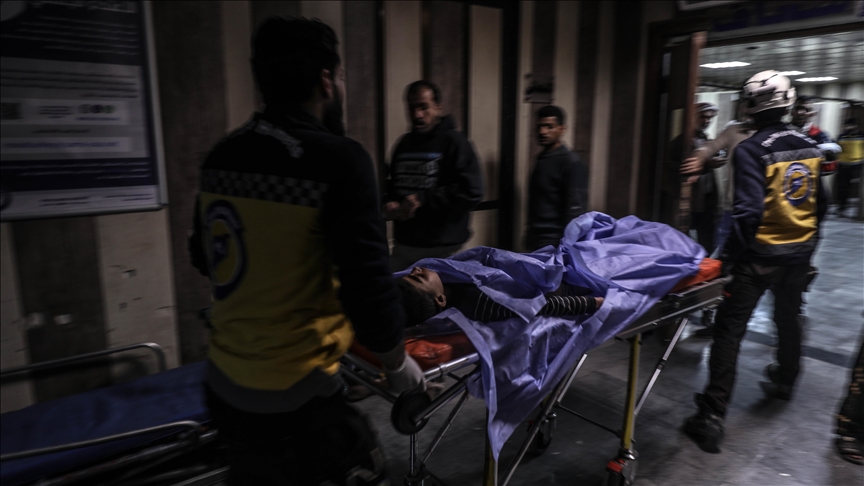 Serangan udara rezim Asad bunuh seorang anak dan melukai tiga lainnya